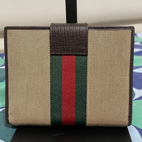 Gucci Sherry Line Agenda/Passport Holder - Picture 3 of 14